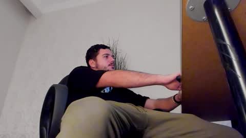 JoshKnight online show from November 2025 07:29:01 AM