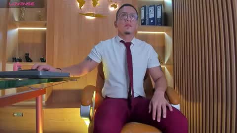 Snapshot of joshmiller___ chatting on September 2025 03:01:01 AM joshmiller___ online show from September 2025 03:01:01 AM