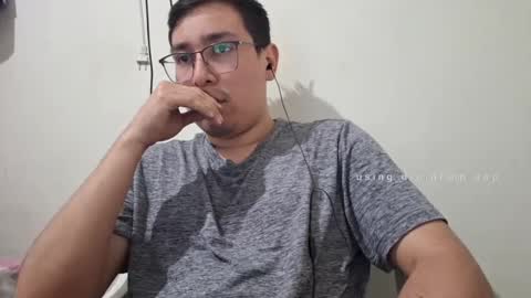 Snapshot of josq121 chatting on January 2025 01:36:01 PM josq121 online show from January 2025 01:36:01 PM