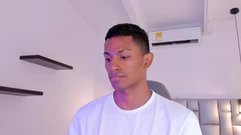 JOSS JORDAN  online show from November 2025 07:08:02 PM