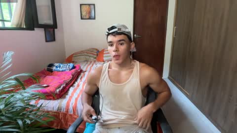 Im Jouliano online show from April 2026 10:08:02 PM