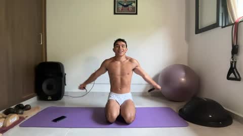 Im Jouliano online show from April 2026 03:23:01 PM