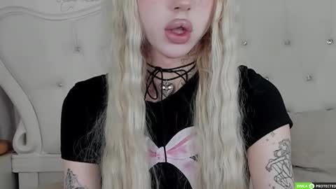 Joy Barker online show from September 2025 03:50:02 AM