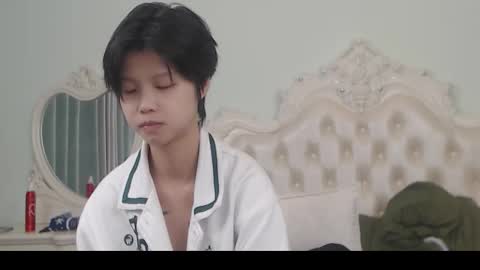 joycekay online show from November 2025 12:43:01 AM