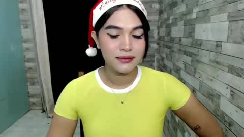 Snapshot of joycum_xxx chatting on December 2024 10:41:01 PM JOY in your heart  online show from December 2024 10:41:01 PM