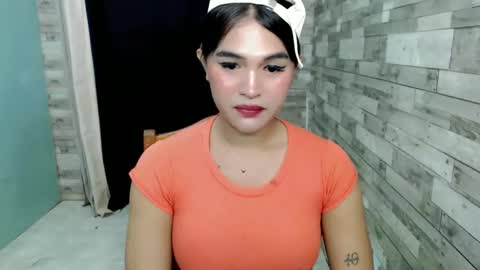 Snapshot of joycum_xxx chatting on December 2024 01:43:01 AM JOY in your heart  online show from December 2024 01:43:01 AM
