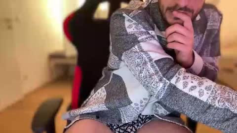 joyfulleyes online show from November 2025 03:33:02 PM