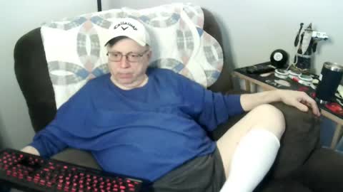 Snapshot of jpmel99 chatting on May 2026 10:59:01 PM jpmel99 online show from May 2026 10:59:01 PM