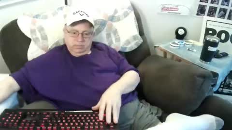 Snapshot of jpmel99 chatting on July 2026 11:17:01 PM jpmel99 online show from July 2026 11:17:01 PM