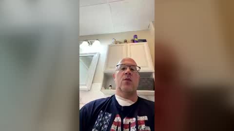 Snapshot of jr1871 chatting on June 2026 11:31:01 AM jr1871 online show from June 2026 11:31:01 AM