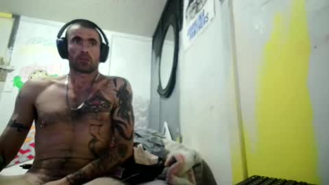 jrizzle1111 online show from February 2025 08:58:01 PM