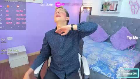 Juandii online show from December 2025 06:02:01 PM