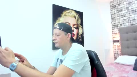 JUAN  online show from March 2026 11:38:01 AM