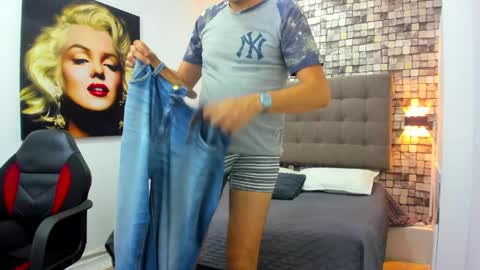 JUAN  online show from March 2026 11:22:02 AM