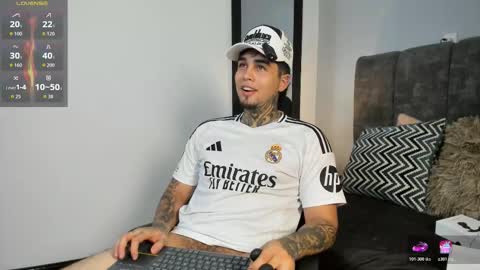 juan_alvarez18 online show from January 2026 02:04:01 AM