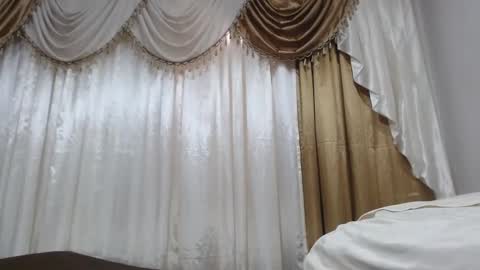    online show from January 2025 03:04:01 PM