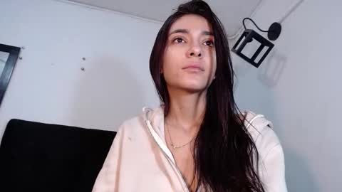    online show from December 2025 12:22:01 PM