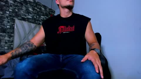 Snapshot of juan_jsmith chatting on April 2026 10:03:01 PM juan_jsmith online show from April 2026 10:03:01 PM