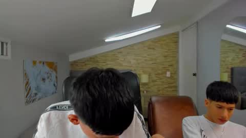 Snapshot of juan_nd_steven chatting on December 2024 01:00:01 PM JuanSteven online show from December 2024 01:00:01 PM
