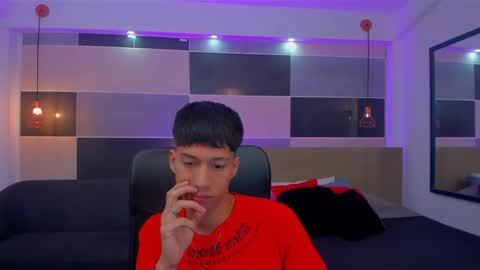 Snapshot of juan_nd_steven chatting on January 2025 12:49:01 PM JuanSteven online show from January 2025 12:49:01 PM