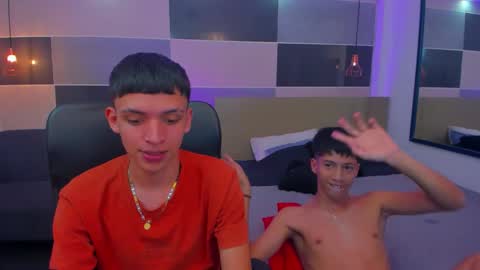 Snapshot of juan_nd_steven chatting on January 2025 07:21:01 AM JuanSteven online show from January 2025 07:21:01 AM