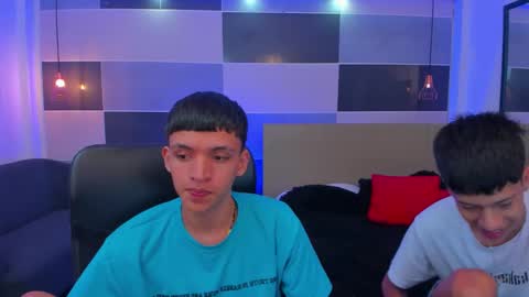 Snapshot of juan_nd_steven chatting on January 2025 11:11:01 AM JuanSteven online show from January 2025 11:11:01 AM