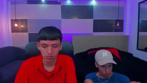 Snapshot of juan_nd_steven chatting on February 2025 12:26:02 PM JuanSteven online show from February 2025 12:26:02 PM