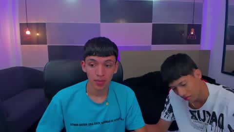 Snapshot of juan_nd_steven chatting on February 2025 12:46:02 PM JuanSteven online show from February 2025 12:46:02 PM