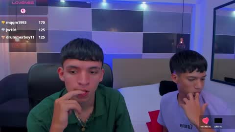 Snapshot of juan_nd_steven chatting on February 2025 10:51:01 AM JuanSteven online show from February 2025 10:51:01 AM