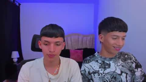 Snapshot of juan_nd_steven chatting on September 2025 02:22:01 AM JuanSteven online show from September 2025 02:22:01 AM