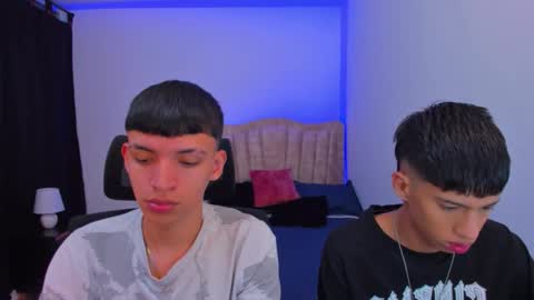 Snapshot of juan_nd_steven chatting on October 2025 12:14:02 PM JuanSteven online show from October 2025 12:14:02 PM
