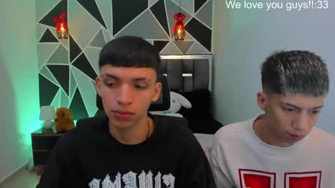 Snapshot of juan_nd_steven chatting on June 2026 10:50:02 AM JuanSteven online show from June 2026 10:50:02 AM