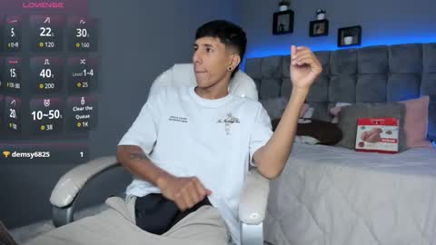 Snapshot of juan_zabala chatting on September 2025 12:29:01 PM Juan online show from September 2025 12:29:01 PM