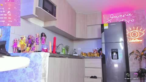 Snapshot of juana18quintero chatting on January 2025 08:54:02 AM JUANA VALENTINA QUINTERO independent model ONLY FANS --- Juanaquintero online show from January 2025 08:54:02 AM