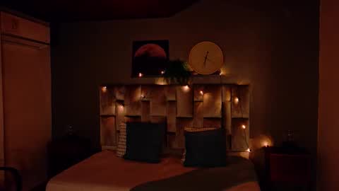 Snapshot of juanagold_ chatting on November 2025 03:06:01 AM J U A N A online show from November 2025 03:06:01 AM