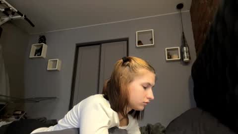 Lola online show from October 2025 11:07:01 AM