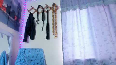 Juan Esteban online show from February 2025 07:38:01 PM