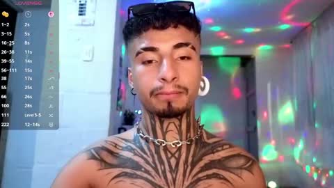 juancamilo66_ online show from May 2026 02:18:01 AM