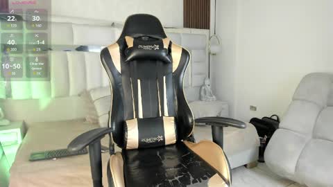 Snapshot of juandagooom chatting on April 2026 09:04:02 PM JUANDA online show from April 2026 09:04:02 PM