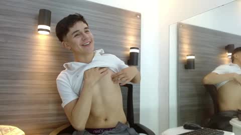 JuanGomm online show from March 2026 03:13:01 AM