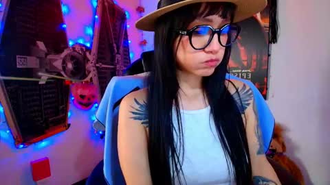 Snapshot of juanita_adams chatting on April 2026 08:17:01 PM Juanita online show from April 2026 08:17:01 PM