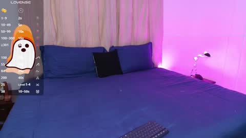 Blue online show from October 2025 04:18:01 PM