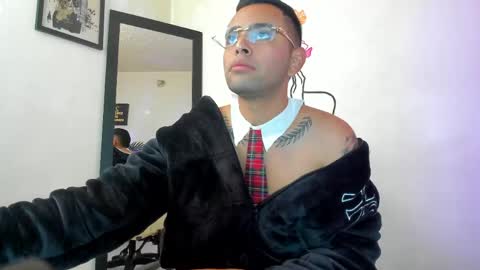 Juan Manuel online show from May 2026 06:48:01 PM