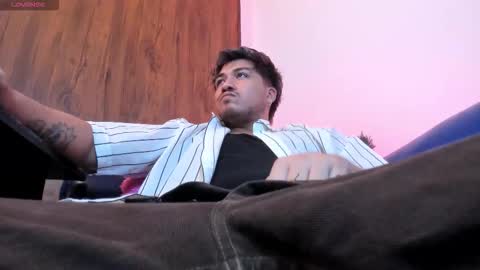 JUAN  online show from February 2026 07:13:02 AM