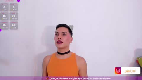 Snapshot of juanmiiss chatting on October 2025 07:04:02 PM Juan Miguel online show from October 2025 07:04:02 PM