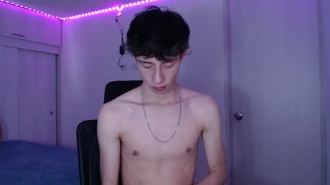 juanmres online show from April 2026 03:06:01 PM