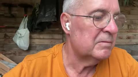 Snapshot of juantricker chatting on September 2025 09:44:02 AM Juan online show from September 2025 09:44:02 AM