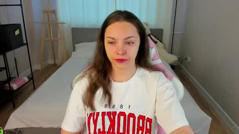 Judy Lewis online show from April 2026 01:29:02 AM