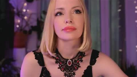 Snapshot of jugoddess chatting on June 2026 05:13:02 PM Goddess Julia online show from June 2026 05:13:02 PM