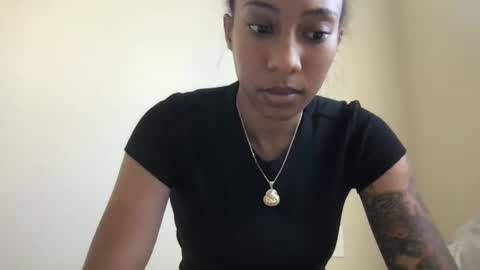 juicijazzi online show from October 2025 06:05:02 PM